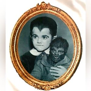 Mens Medium Eddie Munster and stuffed Werewolf T-Shirt Munsters RETRO PUNK ROCK